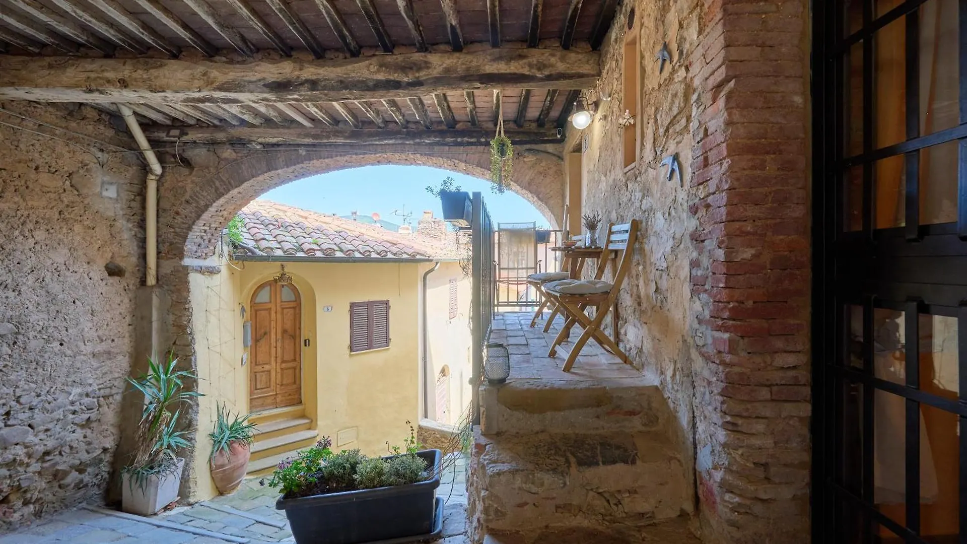 Casa Rugiada Daire Campiglia Marittima 0*,  İtalya